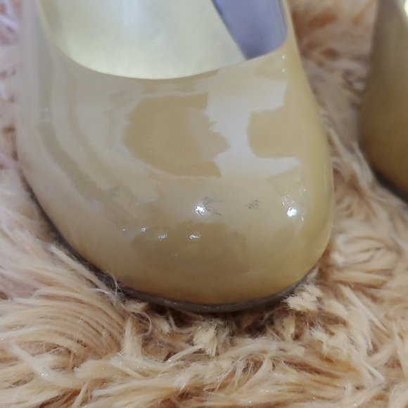 Jessica Simpson - Picture 2 of 4